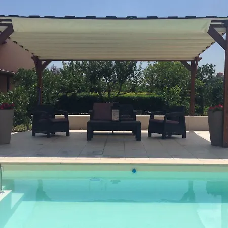 Sole לינה וארוחת בוקר